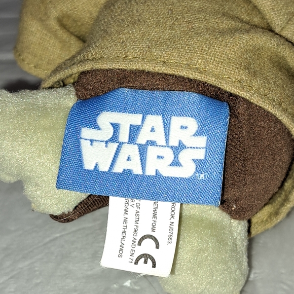 Yoda / baby Yoda plush / Toy - Picture 8 of 10